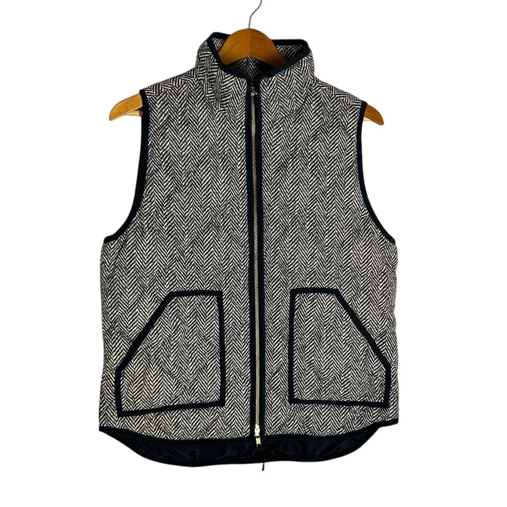 J. Crew Quilted Herringbone Excursion Vest Black Tan Women’s Puffer Size M
